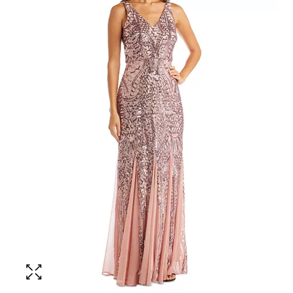 Nightway rose gold sequin evening gown size 8